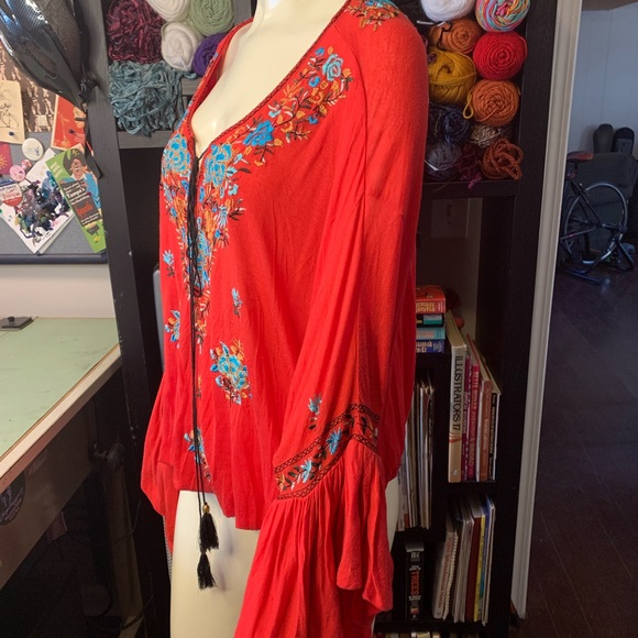 Free People Bohemian Red Embroidered Billowy Puff Bell Sleeve Top NWT - Picture 2 of 8